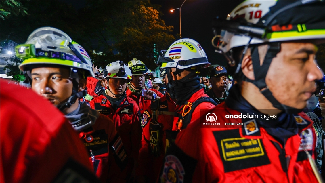 Tayland'da depremde yıkılan binada arama kurtarma çalışmaları 8. gününde devam ediyor