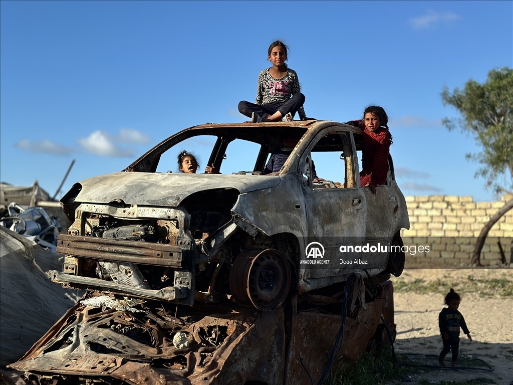 في يومهم الوطني.. أطفال غزة تحت مقصلة الإبادة الإسرائيلية