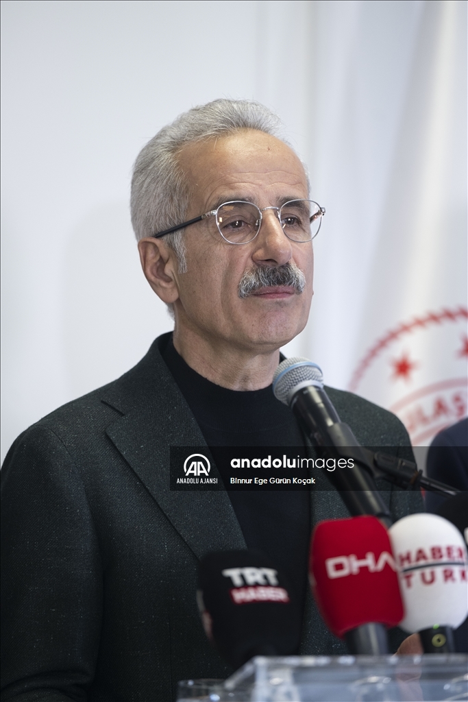 Bakan Uraloğlu, "Sincan OSB-Yenikent-Kazan Soda Demiryolu Projesi" çalışmalarını yerinde inceledi
