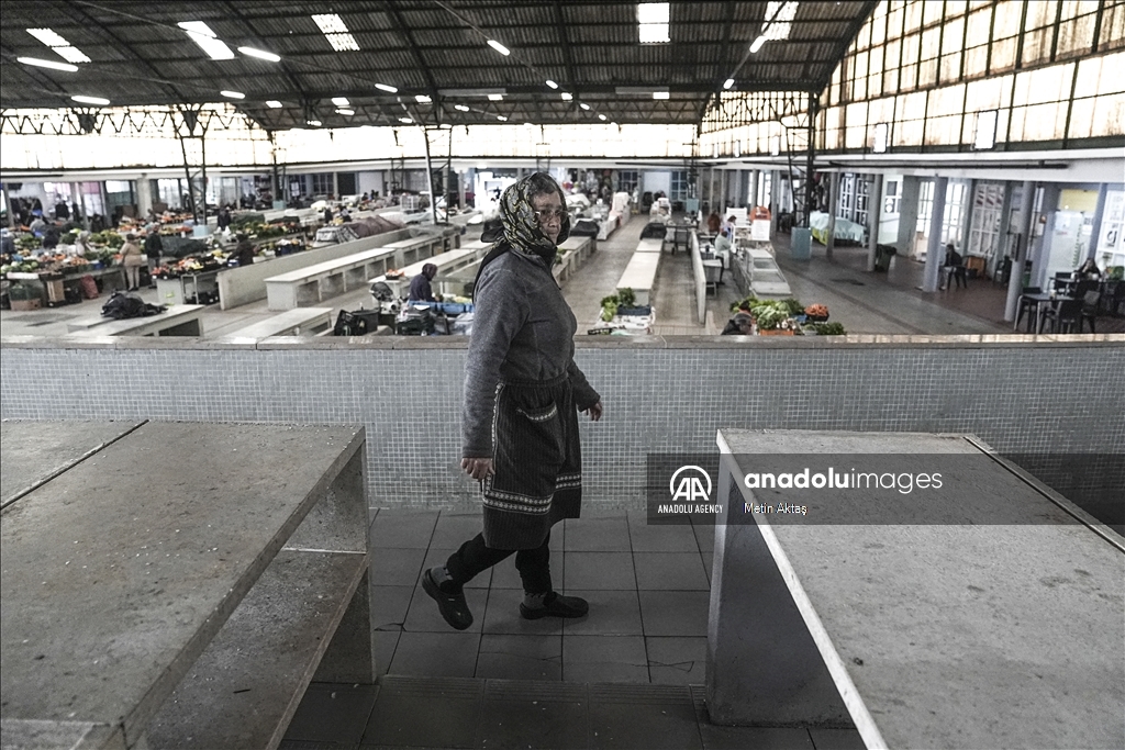 Назаре: будни города с самыми большими волнами