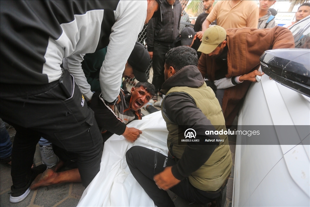 İsrail ordusu, Deyr Balah kentine saldırı düzenledi