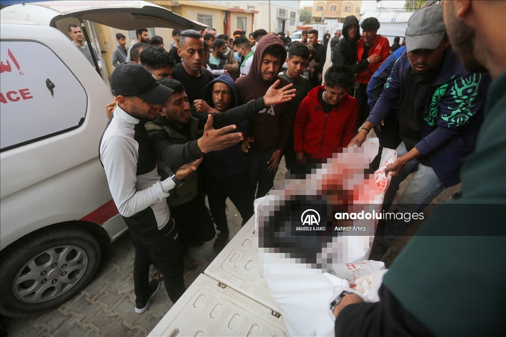 İsrail ordusu, Deyr Balah kentine saldırı düzenledi