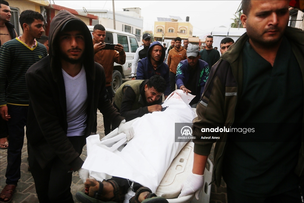 İsrail ordusu, Deyr Balah kentine saldırı düzenledi