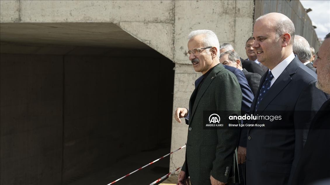 Bakan Uraloğlu, "Sincan OSB-Yenikent-Kazan Soda Demiryolu Projesi" çalışmalarını yerinde inceledi
