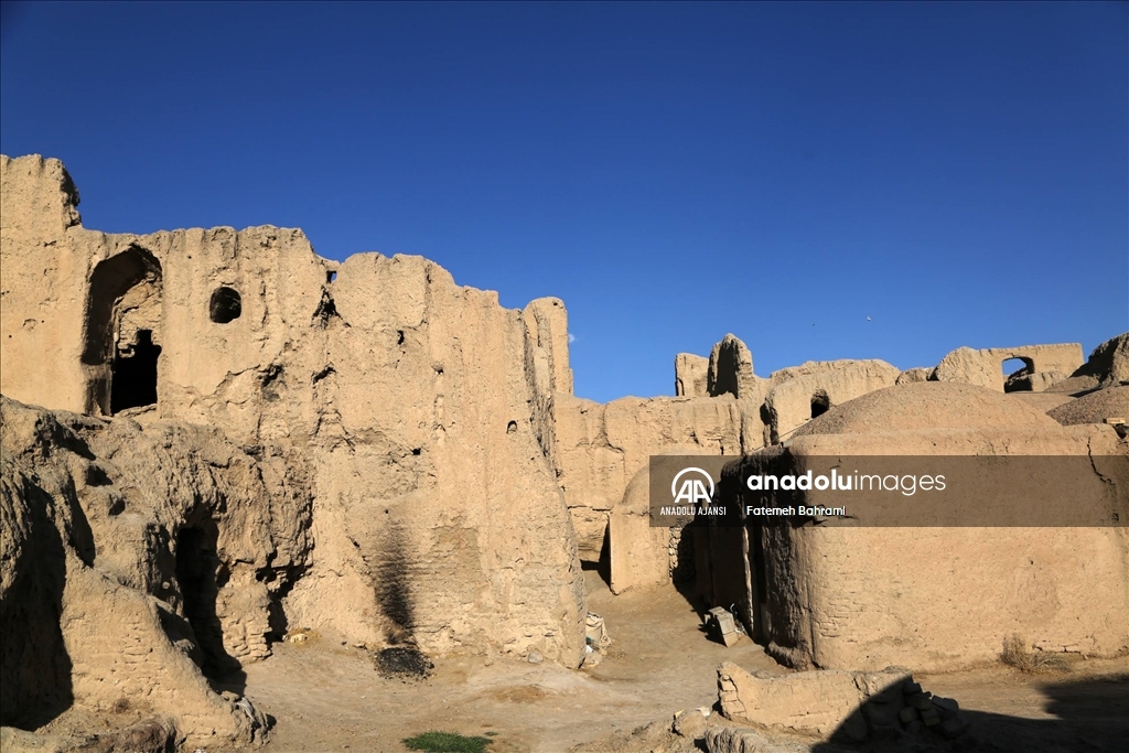 İsfahan'daki tarihi "Kurtan Kalesi" farklı dönem ve kültürlerin izlerini taşıyor