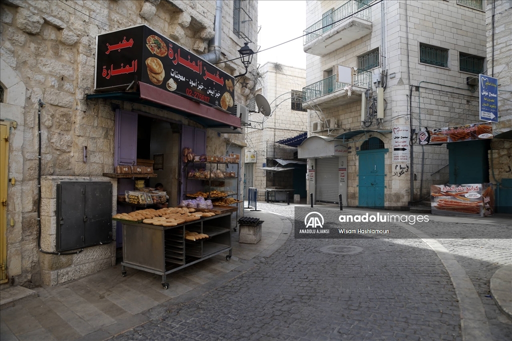 Beytullahim'de İsrail'in saldırılarını protesto için Filistinliler greve gitti