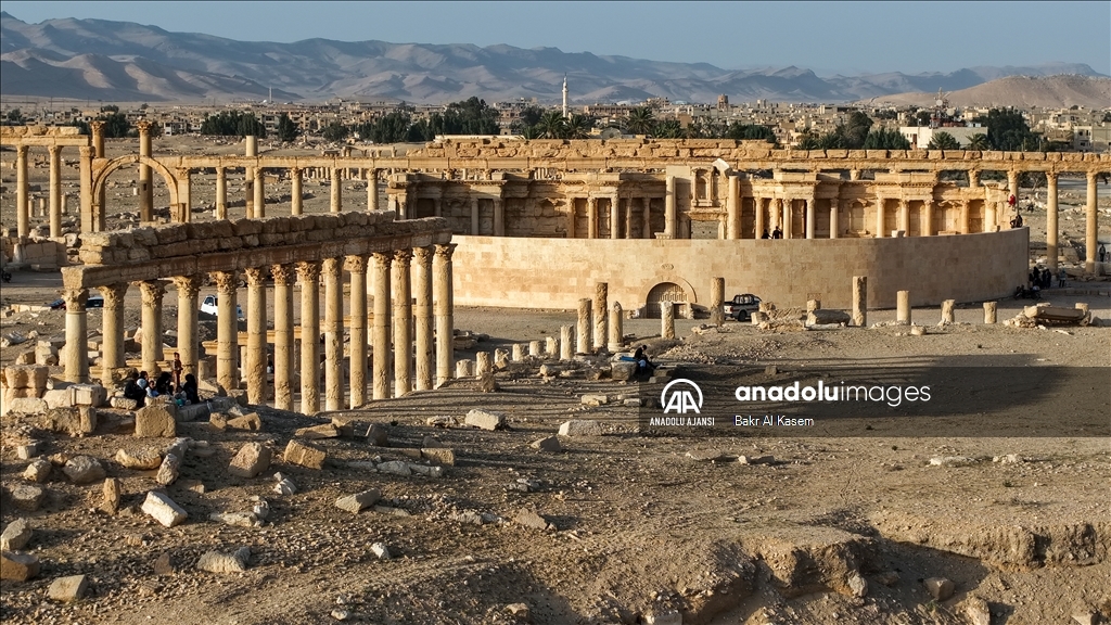 Suriye'de Palmira Antik Kenti savaşın izlerini taşıyor
