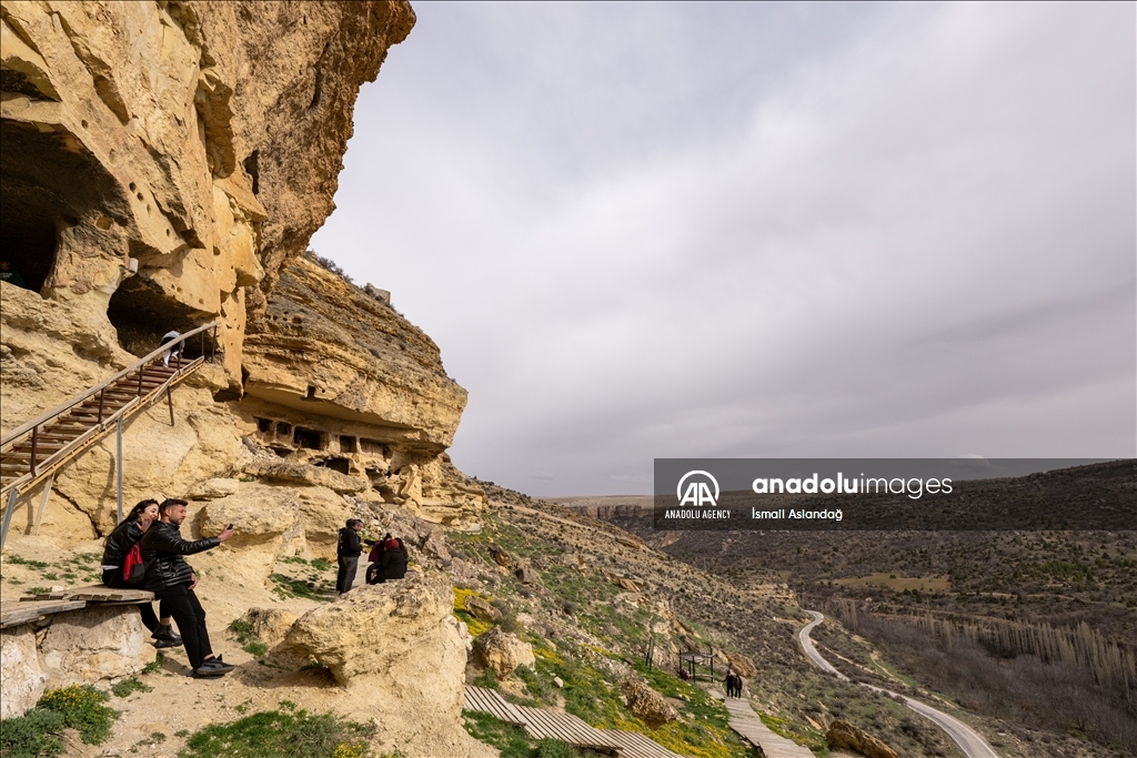 Manazan Caves in Turkiye's Karaman