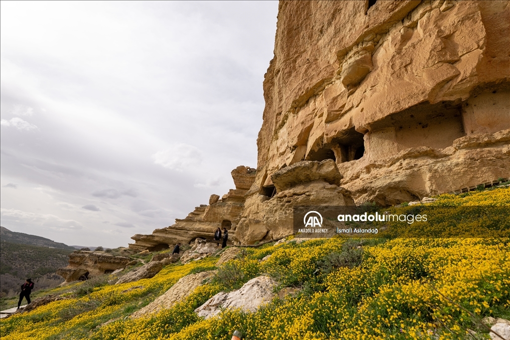 Manazan Caves in Turkiye's Karaman