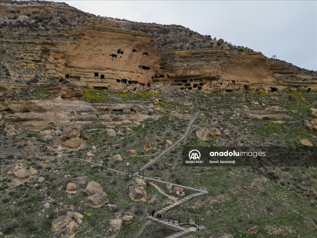 Manazan Caves in Turkiye's Karaman