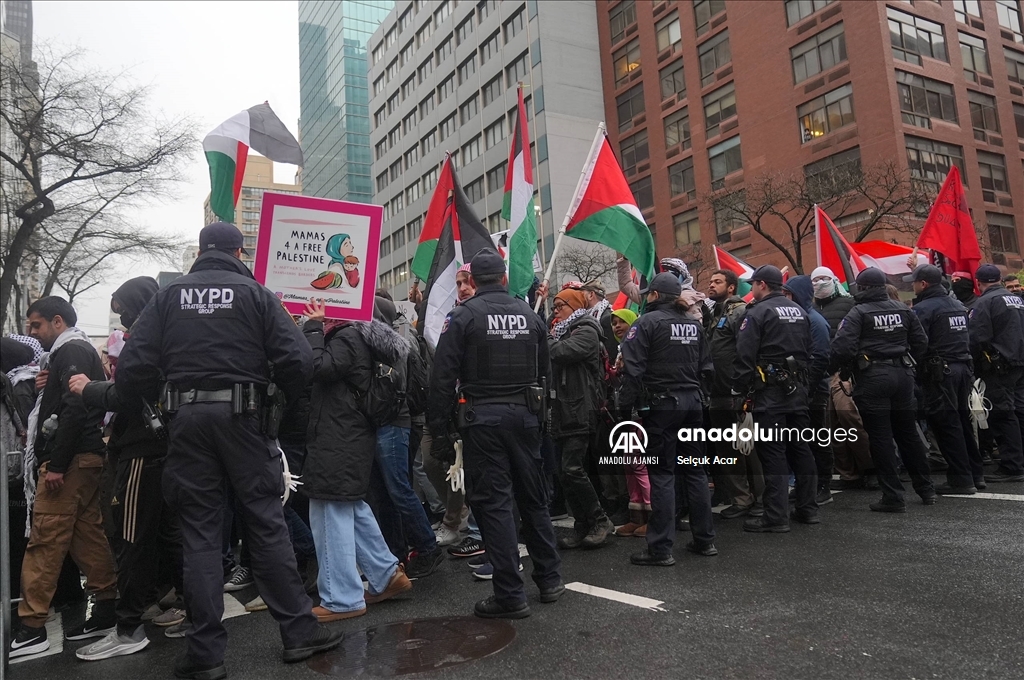 New York'ta Filistin yanlısı protesto düzenlendi