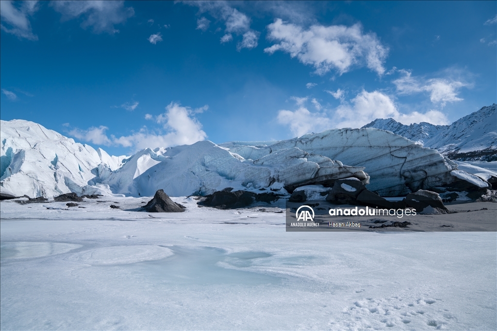 Matanuska Glacier reveals ice caves and natural wonders in Alaska