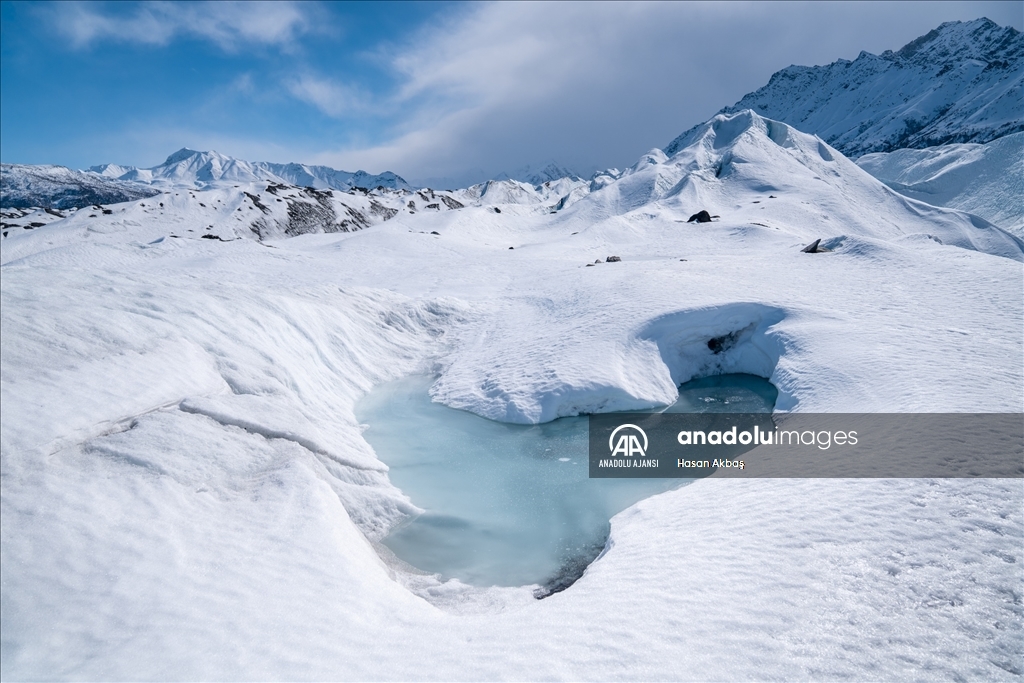 Türk fotoğrafçı Alaska'da Matanuska Buzulu'nu görüntüledi