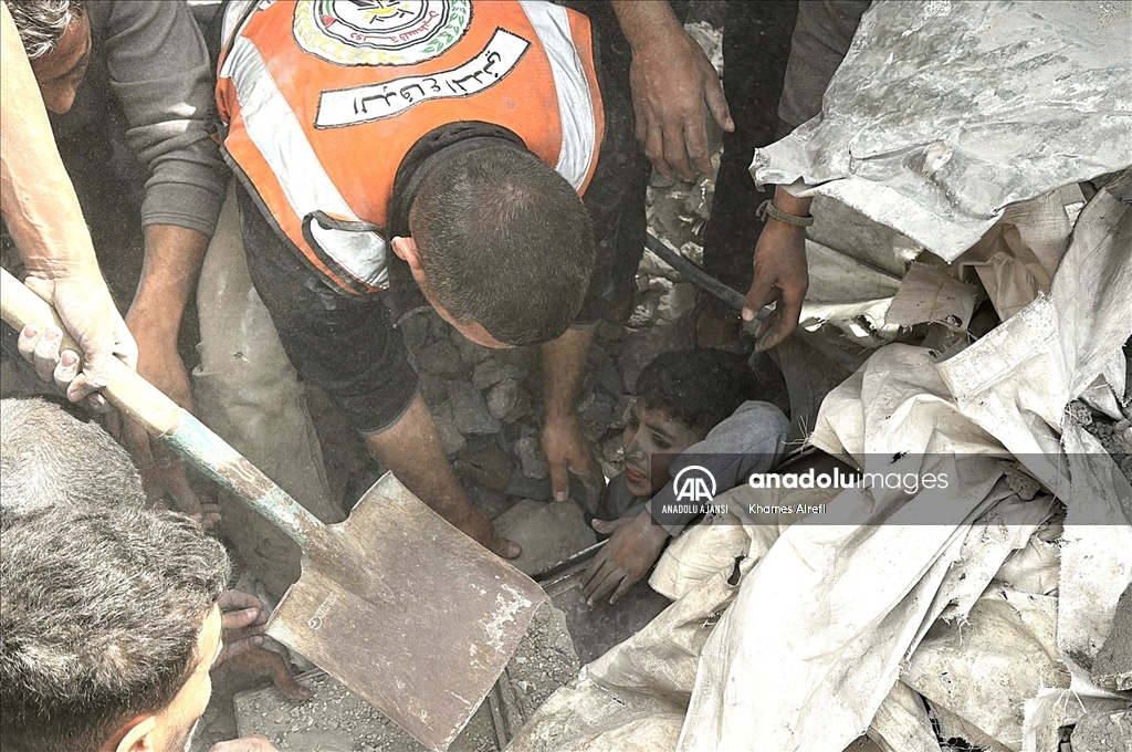 İsrail'in Gazze'nin doğusundaki saldırıda 11 Filistinli öldü