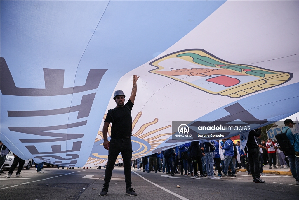 Retirees and Union Labor Confederation strike in Argentina