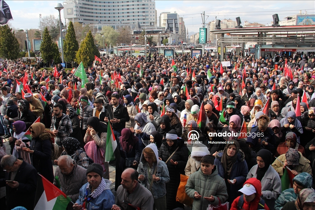 مظاهرات حاشدة داعمة لفلسطين في عدة مدن تركية