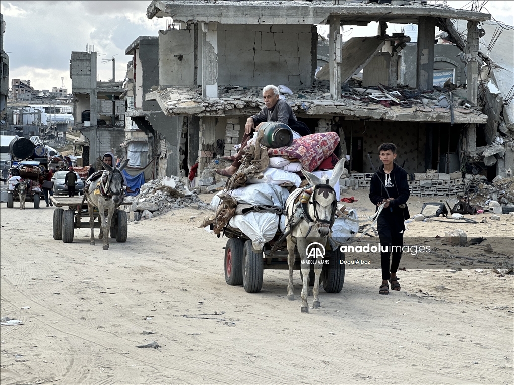 İsrail'in saldırıları sonrası Filistinliler, güvenli bölgelere göç ediyor
