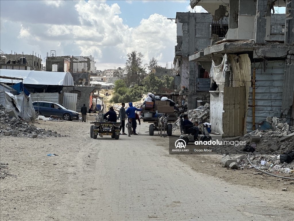 İsrail'in saldırıları sonrası Filistinliler, güvenli bölgelere göç ediyor