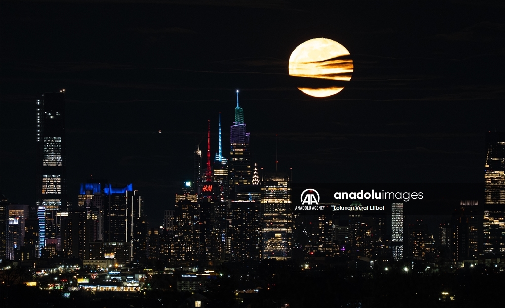 Pink Moon Rises in New York City