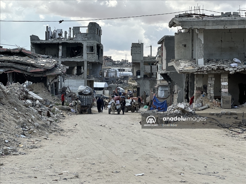 İsrail'in saldırıları sonrası Filistinliler, güvenli bölgelere göç ediyor