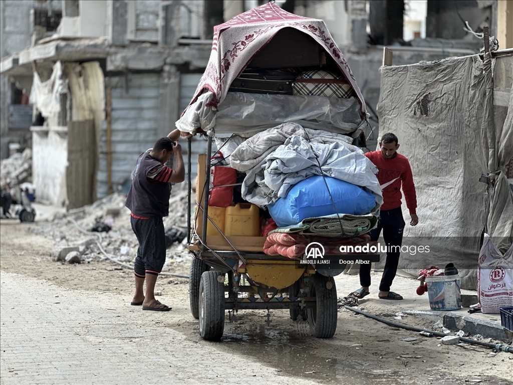 İsrail'in saldırıları sonrası Filistinliler, güvenli bölgelere göç ediyor