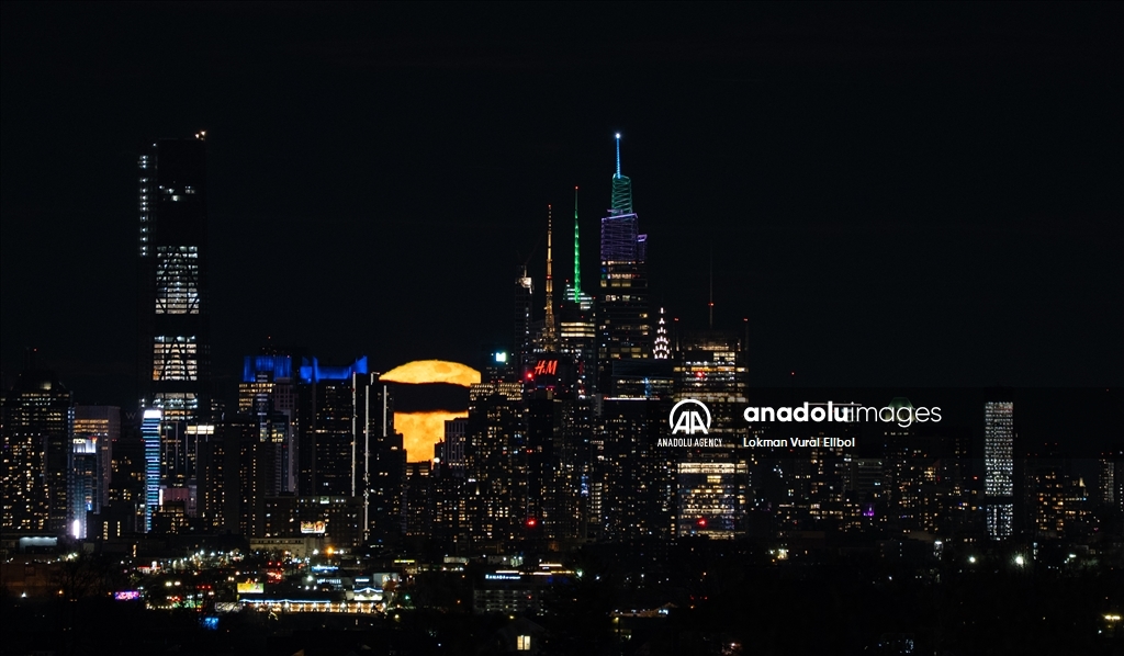 Pink Moon Rises in New York City
