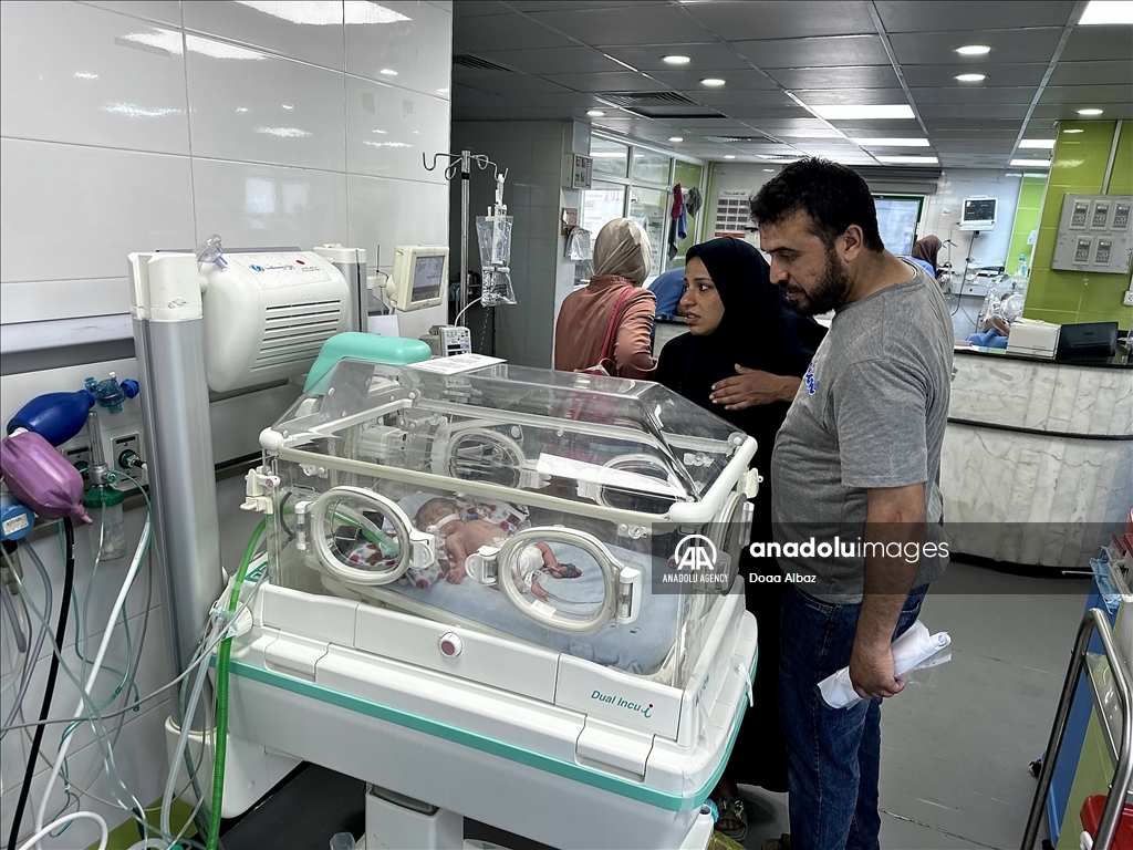 غزة.. إغلاق إسرائيل للحدود يعمق الأزمة في وحدات الأطفال حديثي الولادة