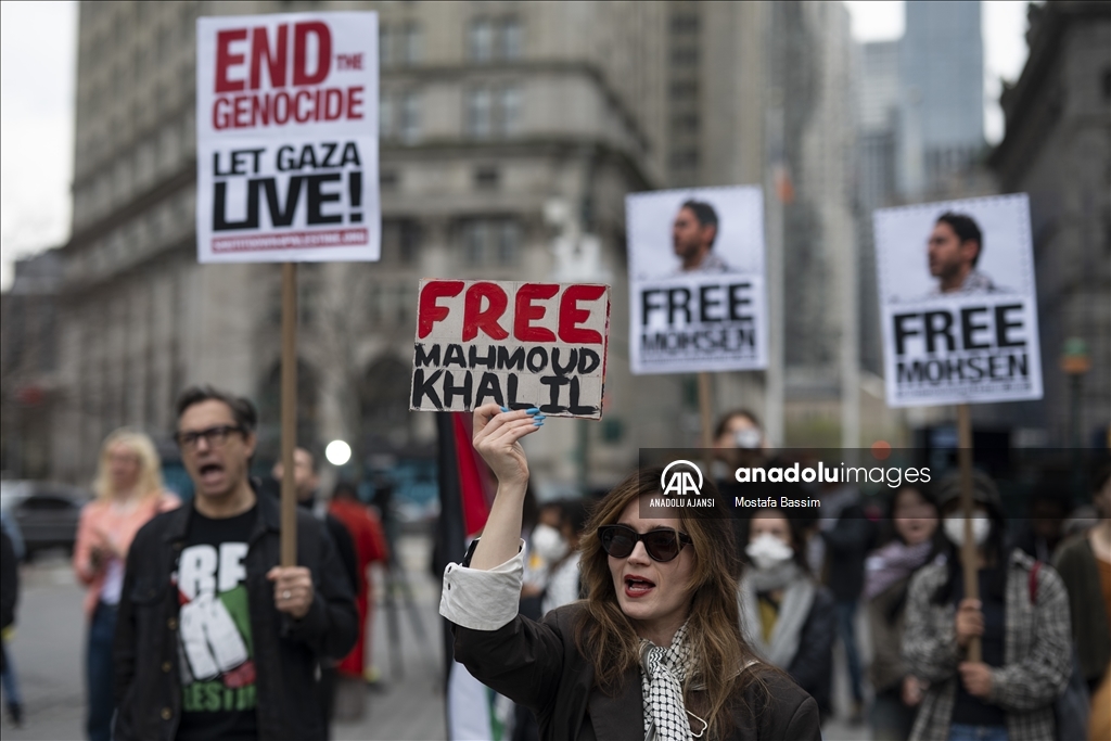 New York'ta Filistin kökenli üniversite öğrencisi Mohsen Mahdawi'nin gözaltına alınması protesto edildi