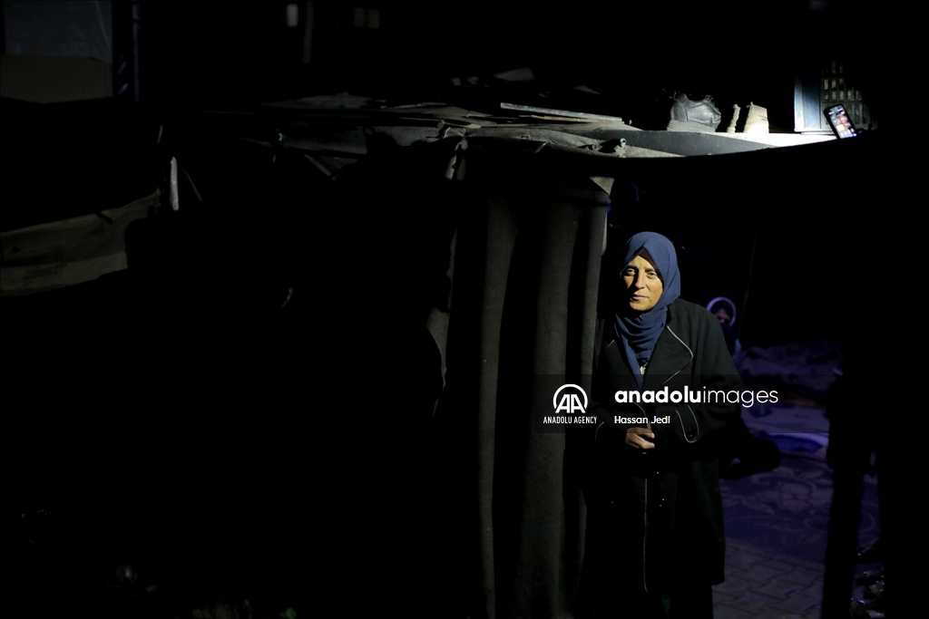 Daily life in Gaza under Israeli attacks