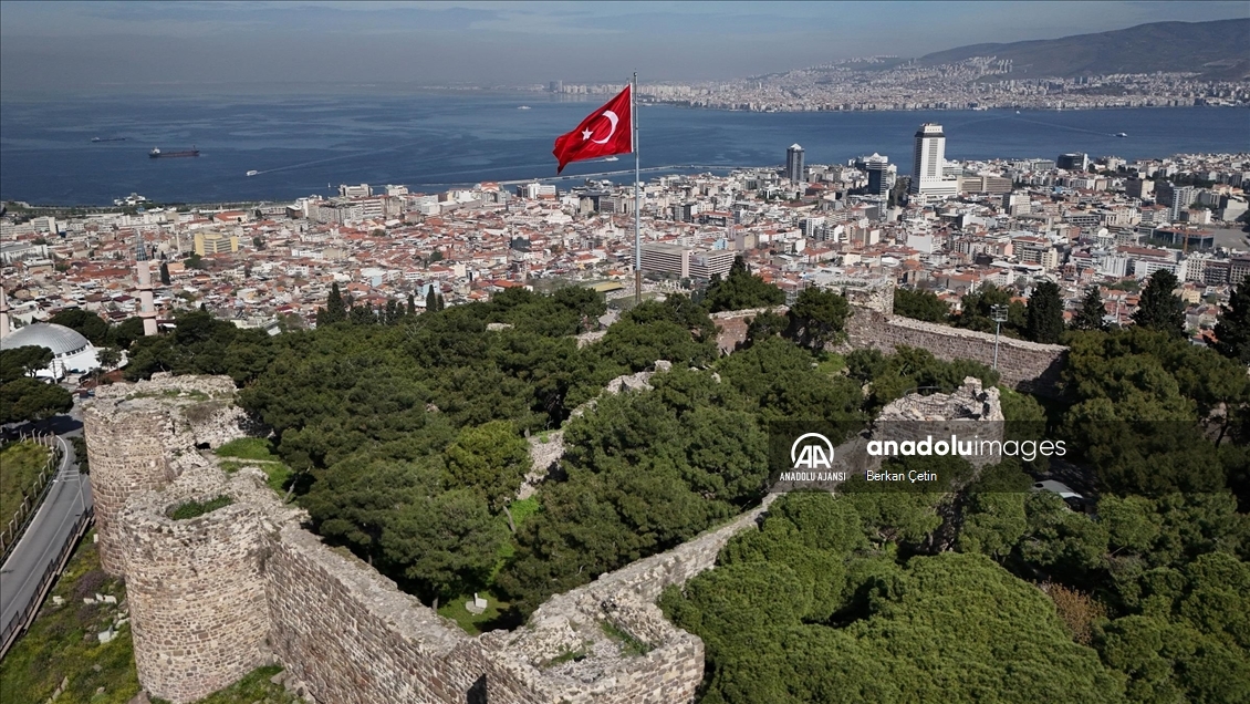 İzmir Körfezi’nin "hakimi" Kadifekale