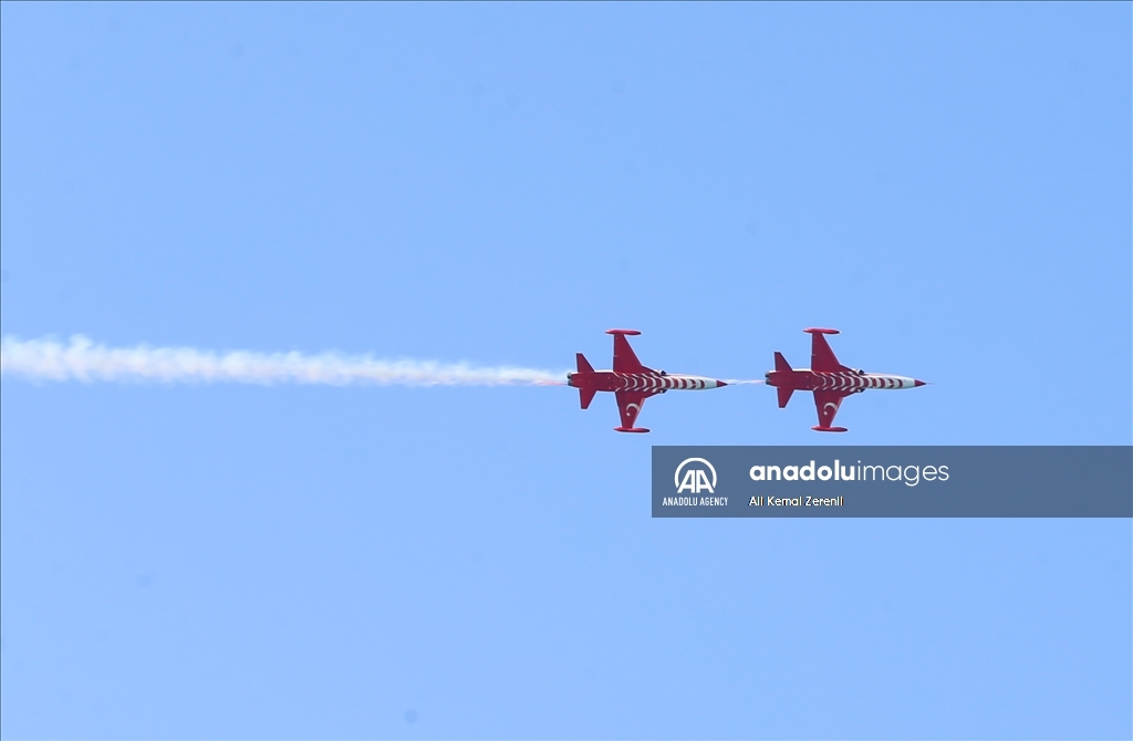 Turkish Stars performs a flight over Hatay