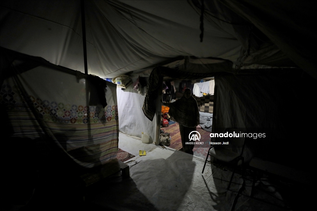 Daily life in Gaza under Israeli attacks