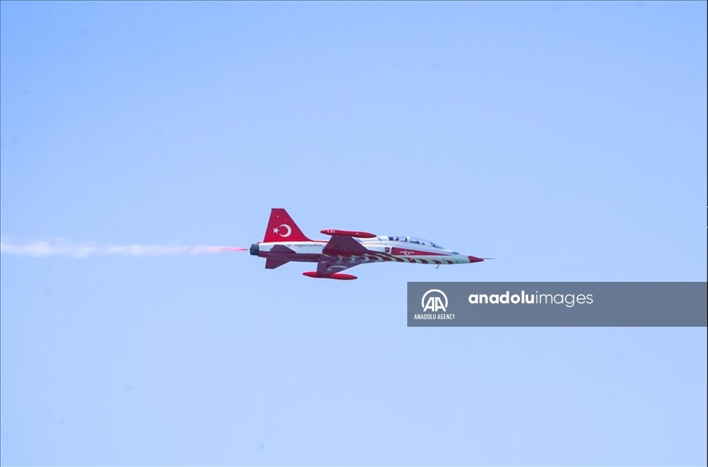 Tim Aerobatik Angkatan Udara Turkiye, Turkish Stars