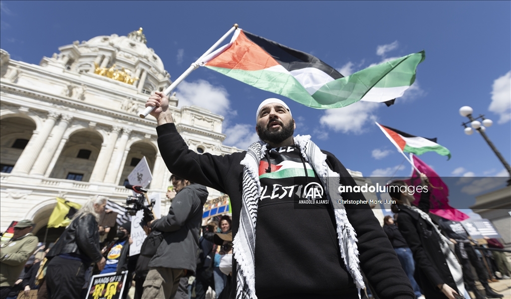Minnesota'da Trump karşıtı protesto gösterisi