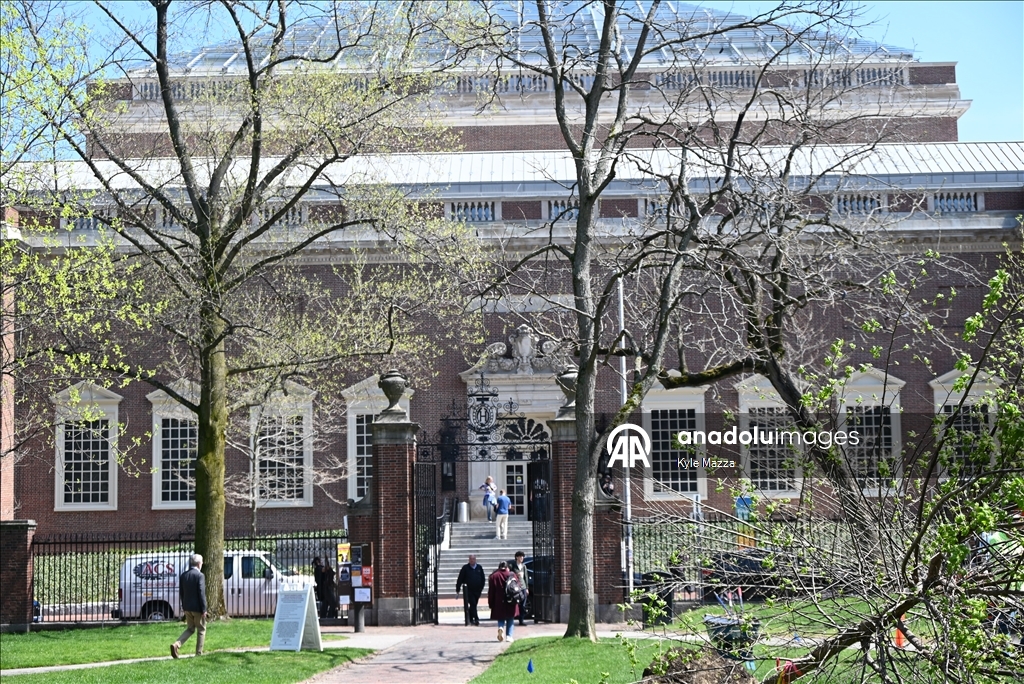 Гарвардский университет подал в суд на администрацию Трампа