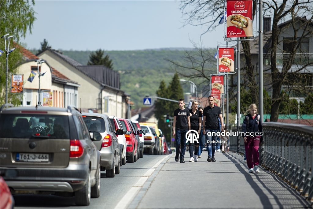 Bosna Hersek'in Bihac kentinde bahar güzelliği