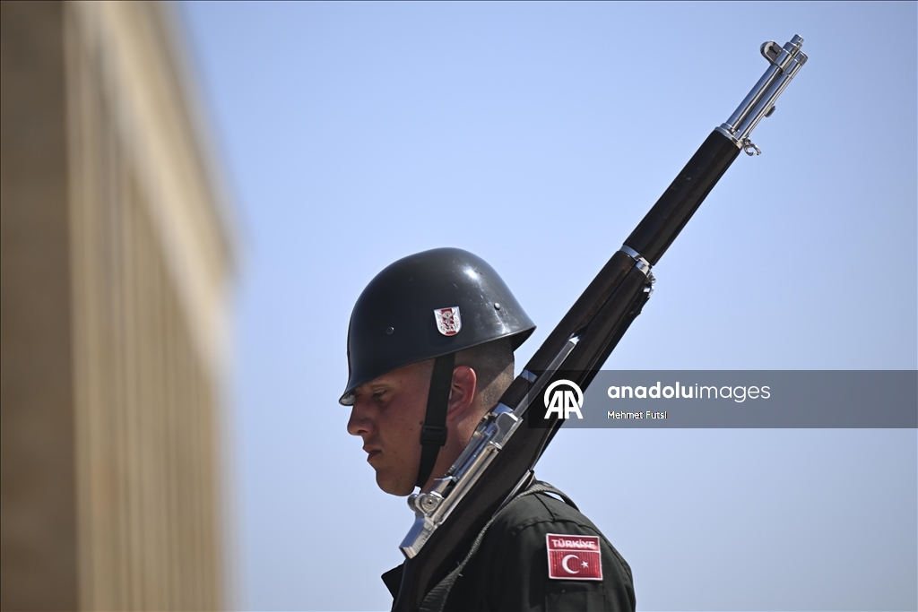 Türkiye shënon Ditën e Sovranitetit Kombëtar dhe Ditën e Fëmijëve