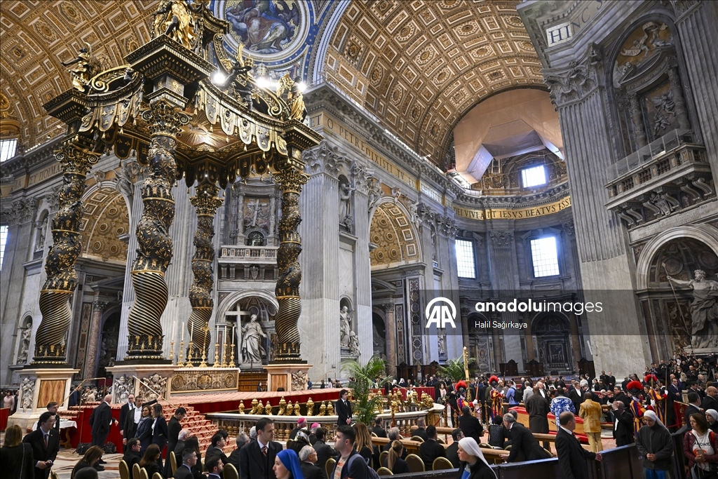 Papa Franciscus için taziye ziyaretleri sürüyor