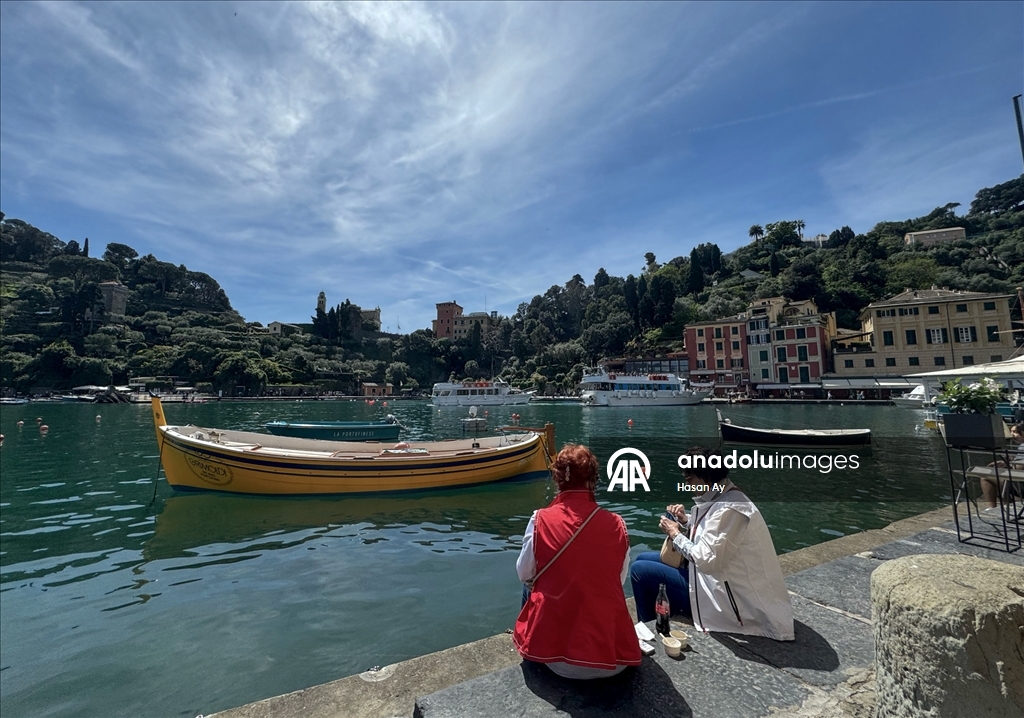 İtalya’nın liman beldesi Portofino, renkli evleriyle turistlerin gözdesi