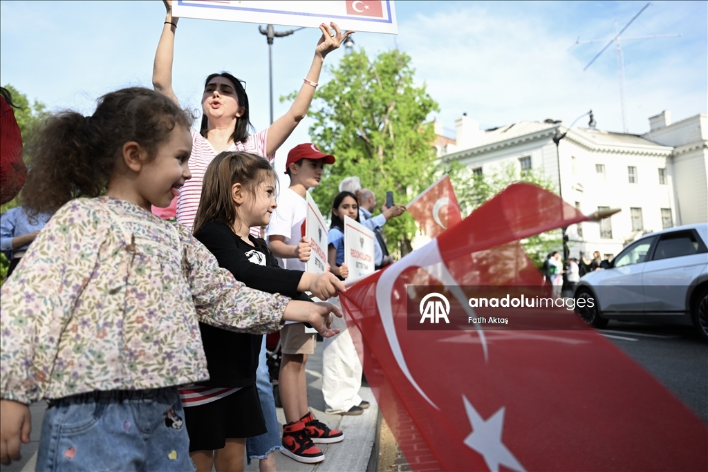 В Вашингтоне прошла акция протеста против искажений событий 1915 года