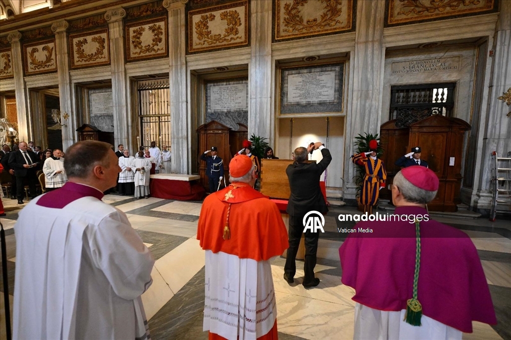 Vatikan'da Papa Franciscus için cenaze töreni düzenlendi