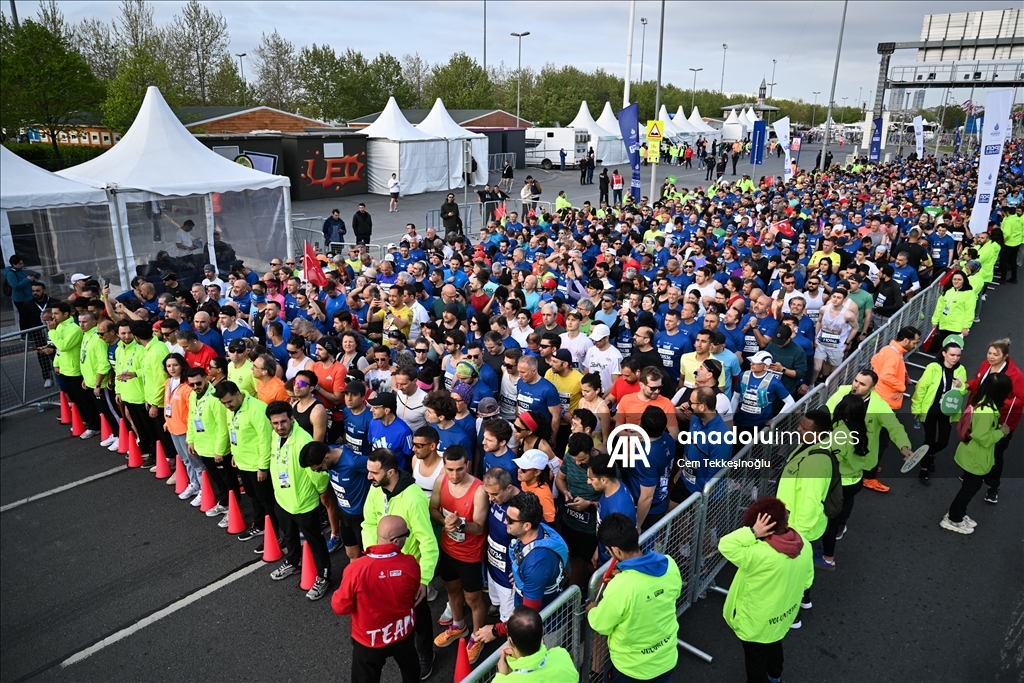 Türkiye İş Bankası 20. İstanbul Yarı Maratonu başladı