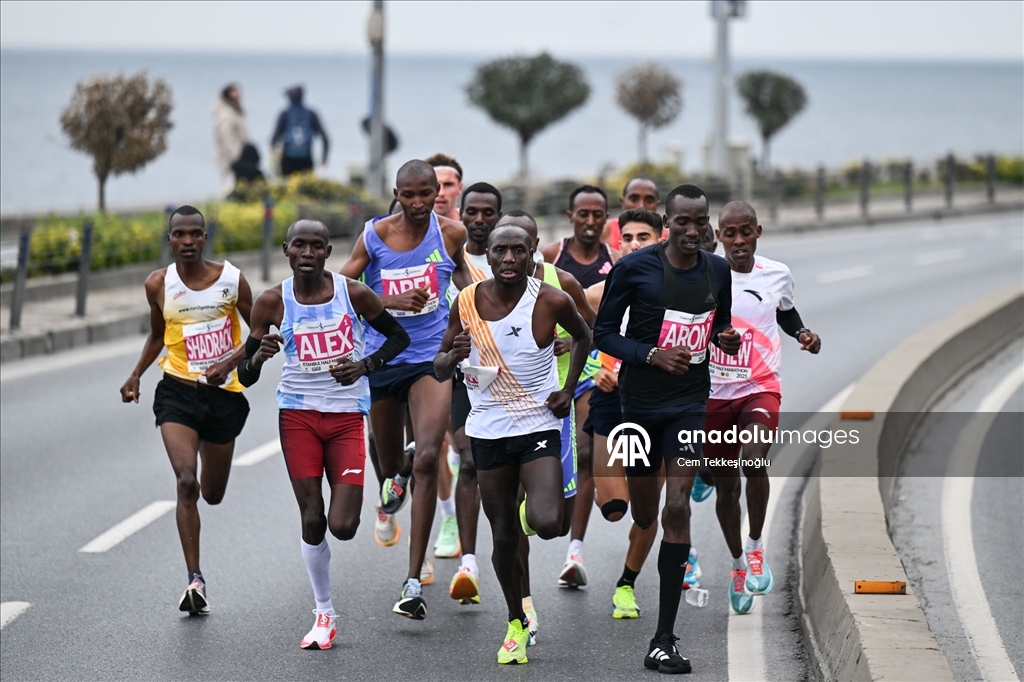 Стартовал 20-й Стамбульский полумарафон Türkiye İş Bankası