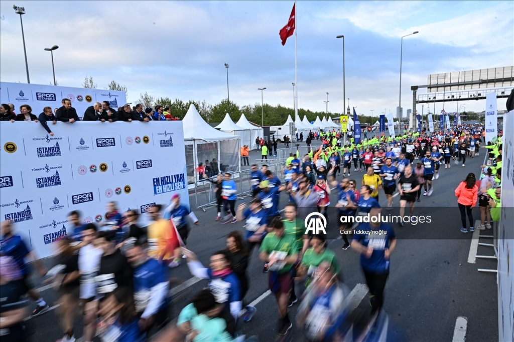 Türkiye İş Bankası 20. İstanbul Yarı Maratonu başladı
