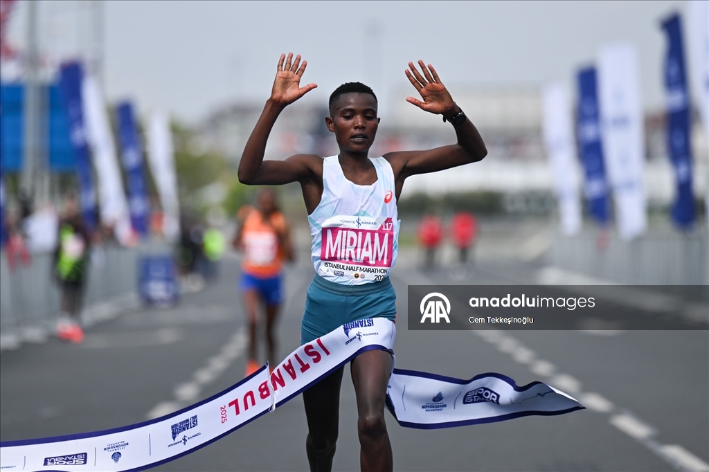 Türkiye İş Bankası 20. İstanbul Yarı Maratonu başladı