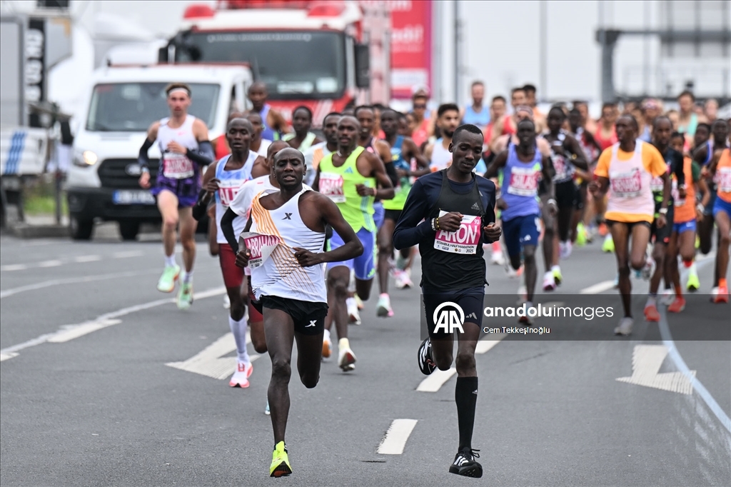 Стартовал 20-й Стамбульский полумарафон Türkiye İş Bankası