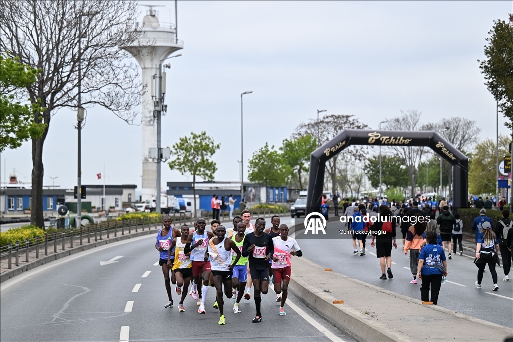 Стартовал 20-й Стамбульский полумарафон Türkiye İş Bankası