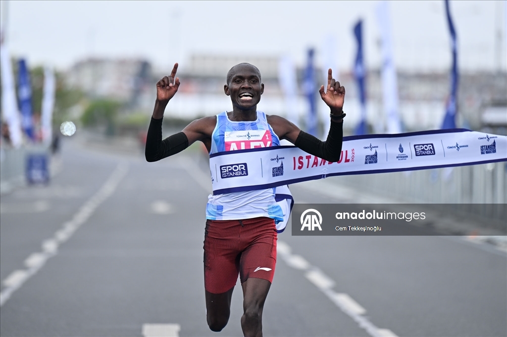 Стартовал 20-й Стамбульский полумарафон Türkiye İş Bankası