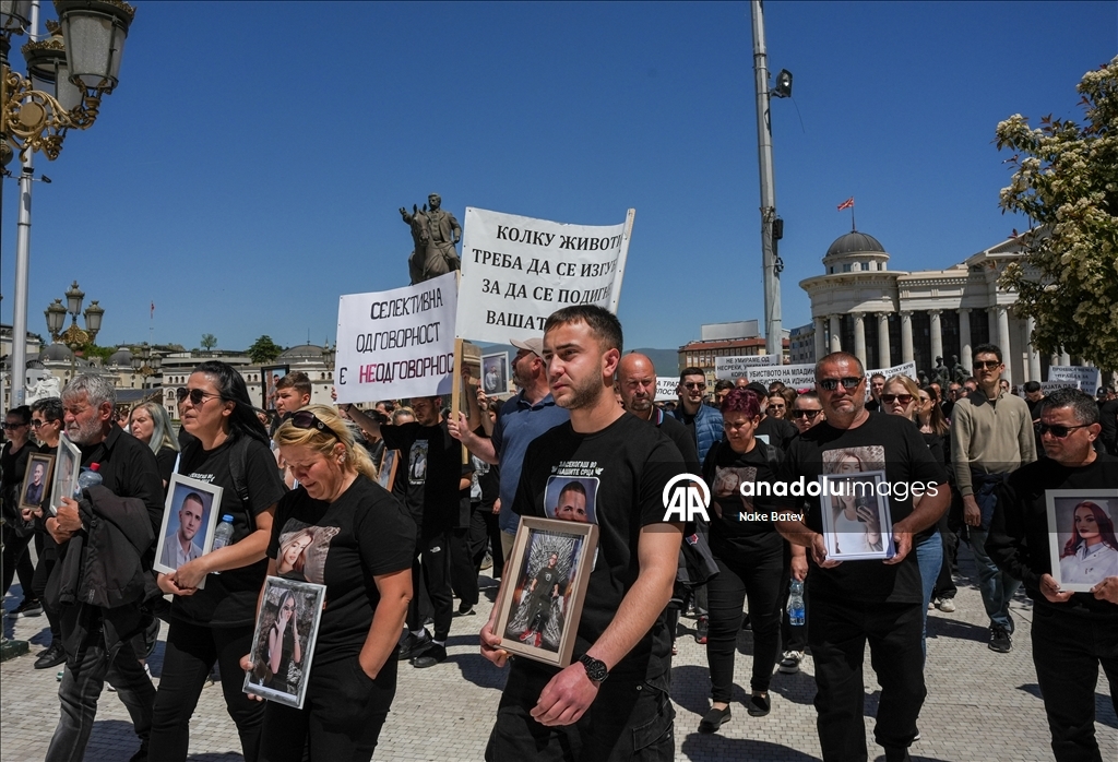 Parents of night club fire victims march in Skopje