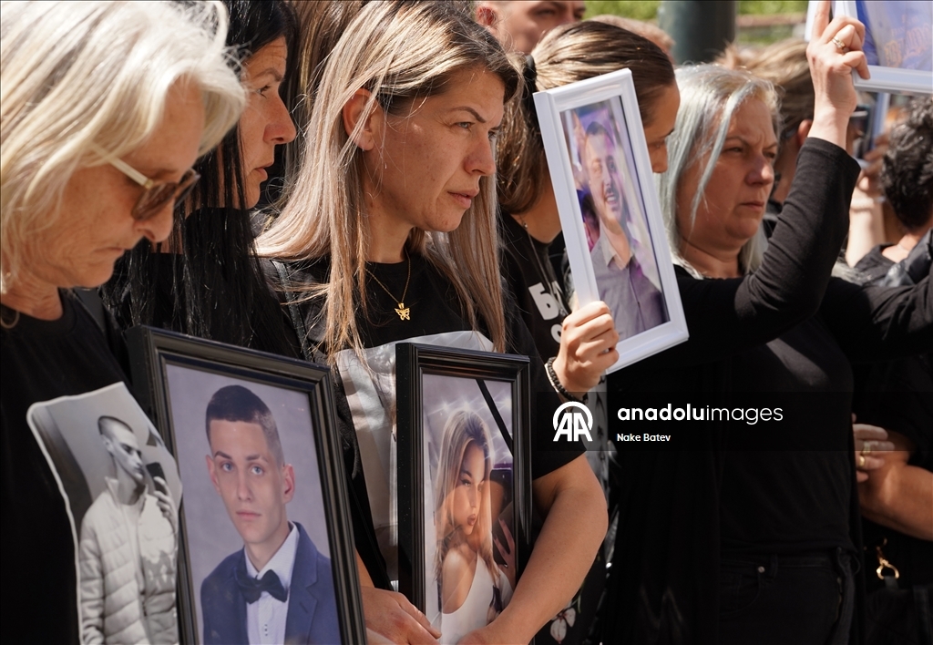 Parents of night club fire victims march in Skopje